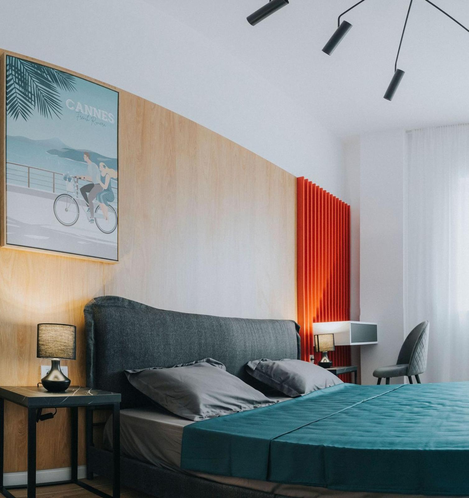 Charlotte Piata Unirii - Free Private Parking 2Bedrooms Apartment Gran Varadino Esterno foto